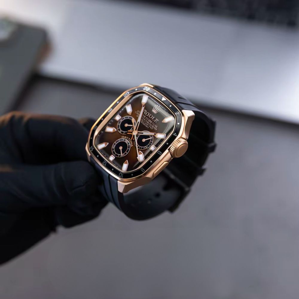 Luxury Apple Watch Case – Inspired by Iconic Rolex Design