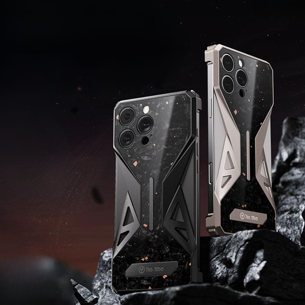 Real Carbon Fiber Titanium Bumper Case For iPhones